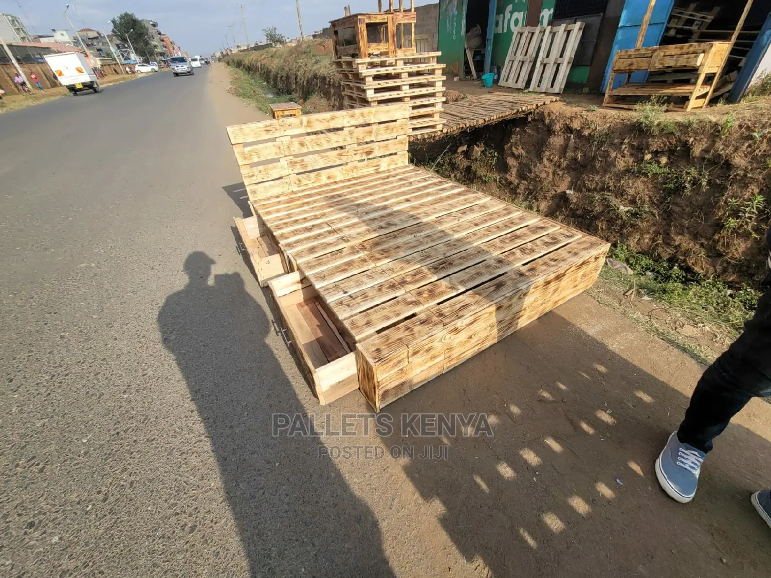Pallet Bed 5*6- Detachable (Szf)