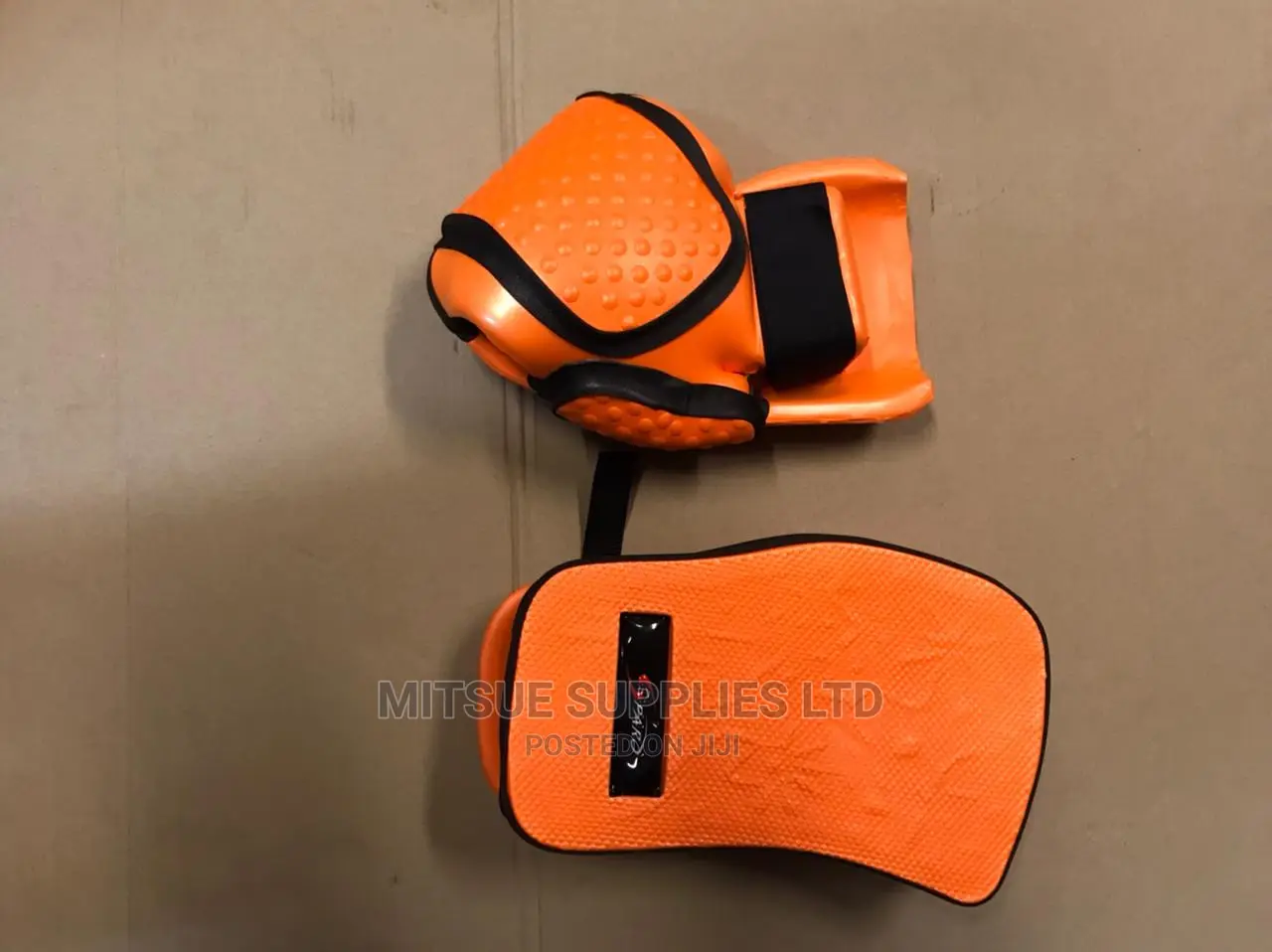Chakarvarti Hockey Goalkeeper Kit Complete in Bag- Basic