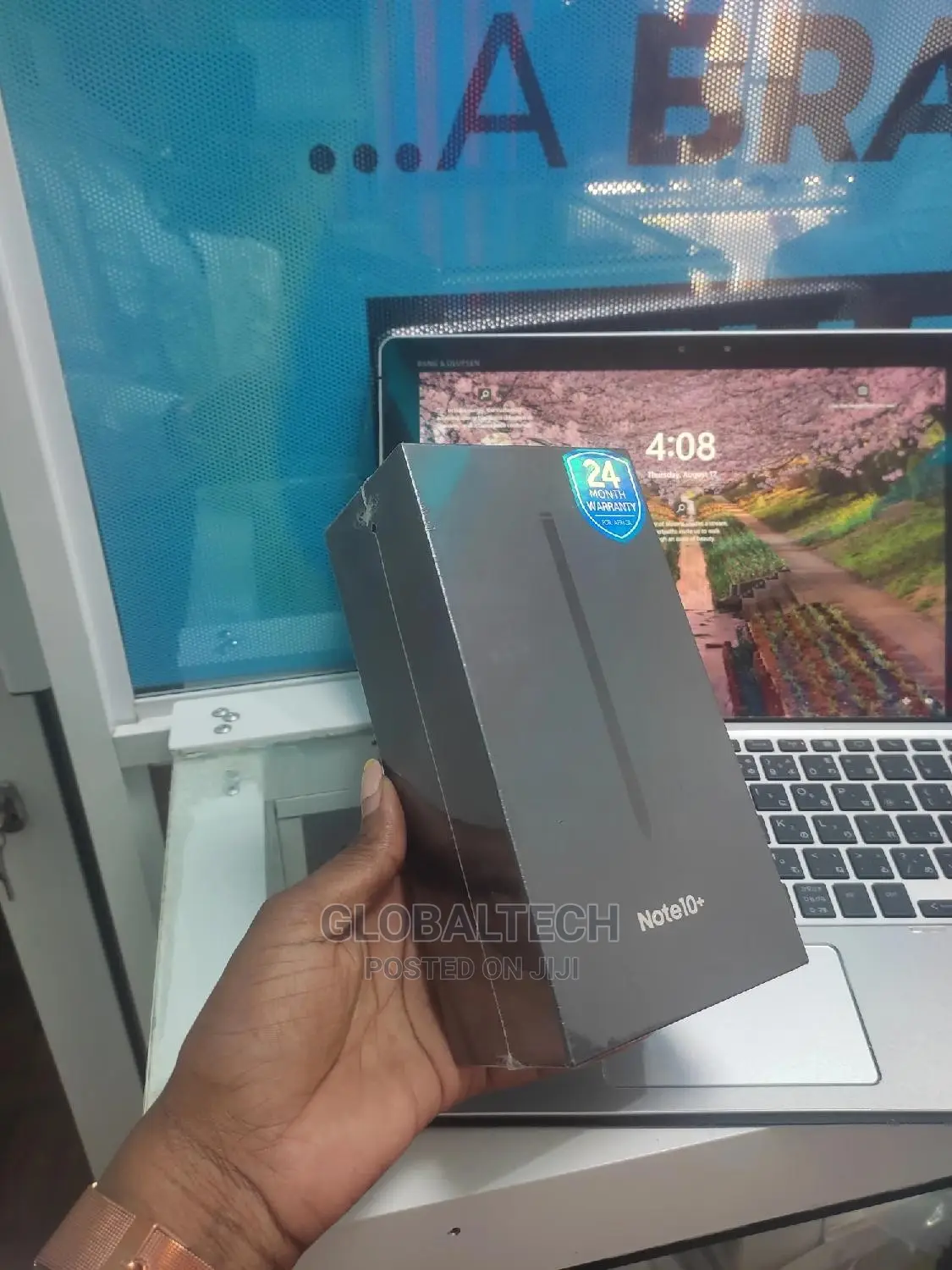 New Samsung Galaxy Note 10 Plus 256 GB Gold