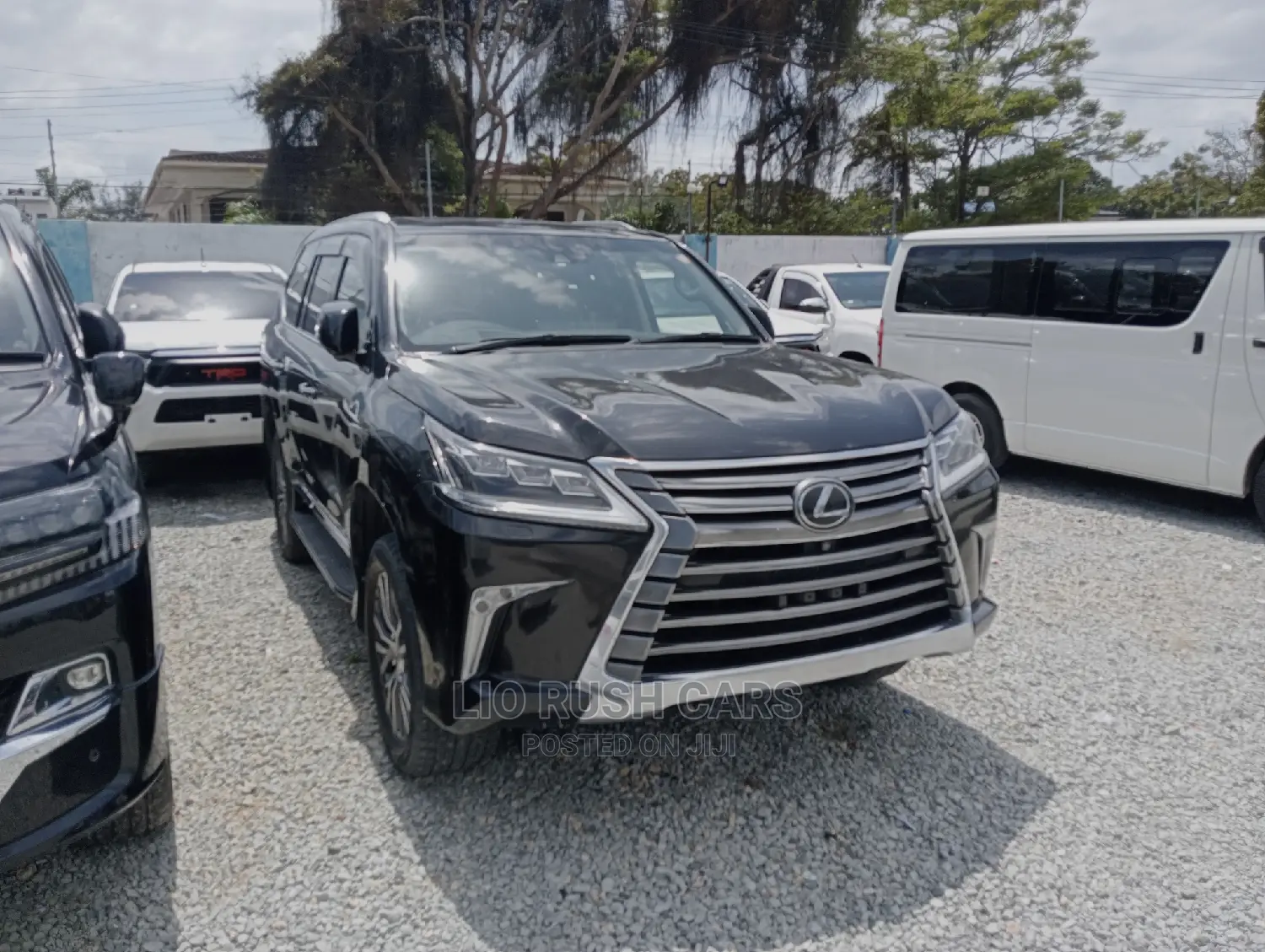 Lexus LX 2016 Black