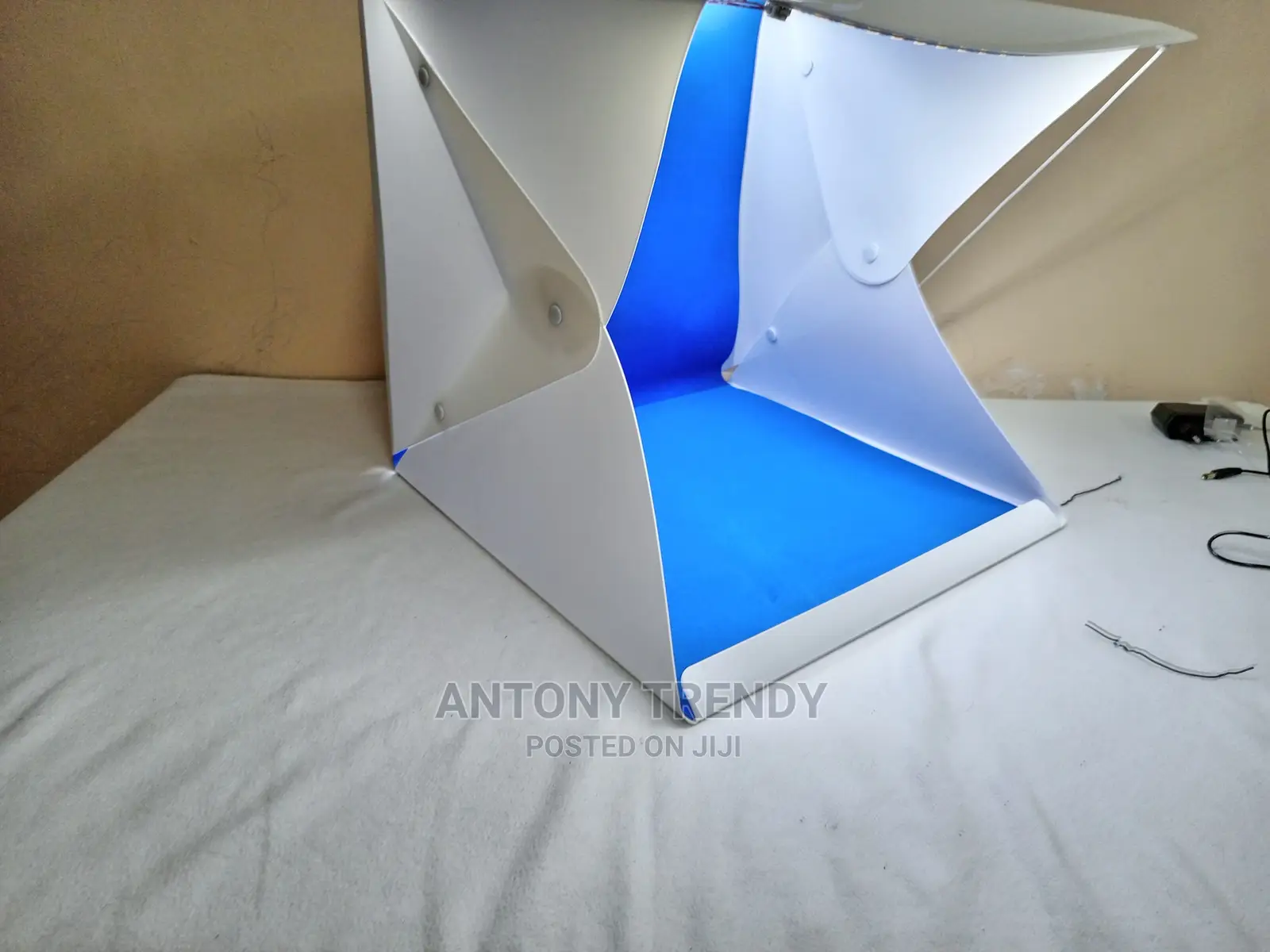 40 By 40 Studio Tent Kit With 6 Removable Backdrops