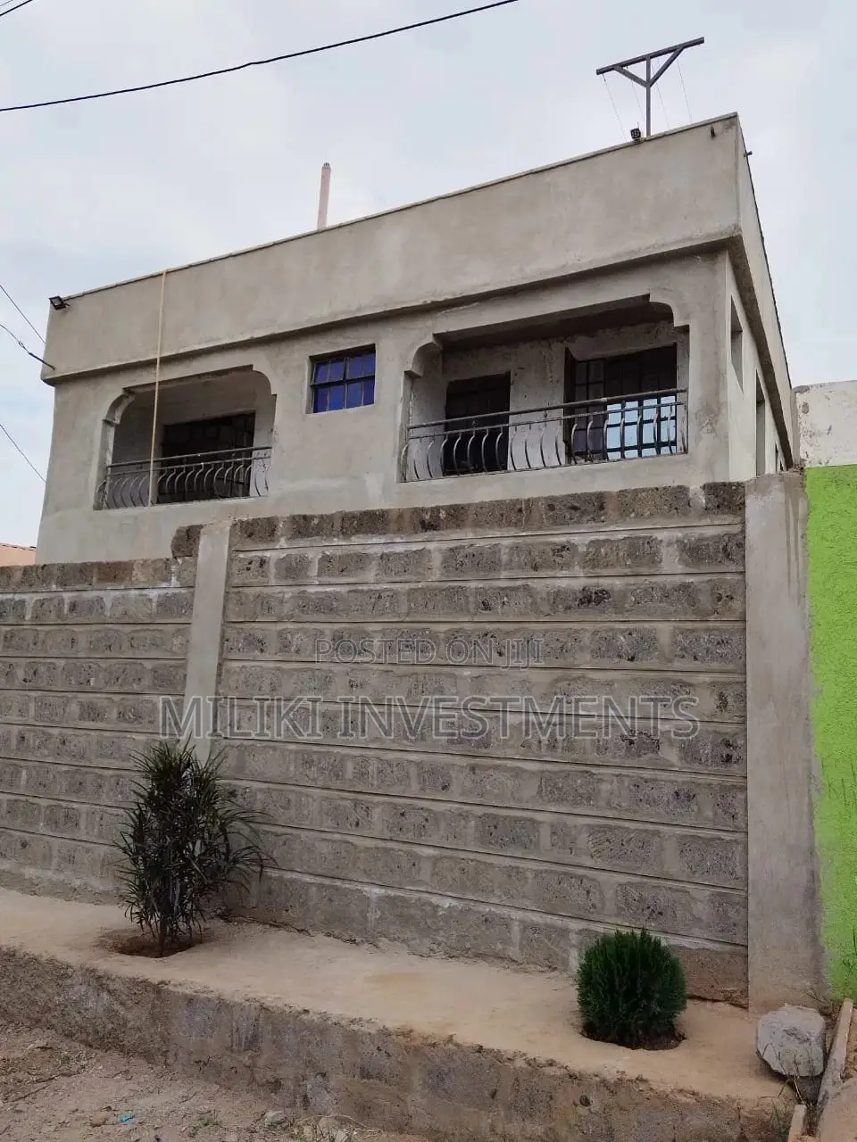 Furnished 4bdrm Maisonette in Murema, Kenyatta Road / Theta  for sale