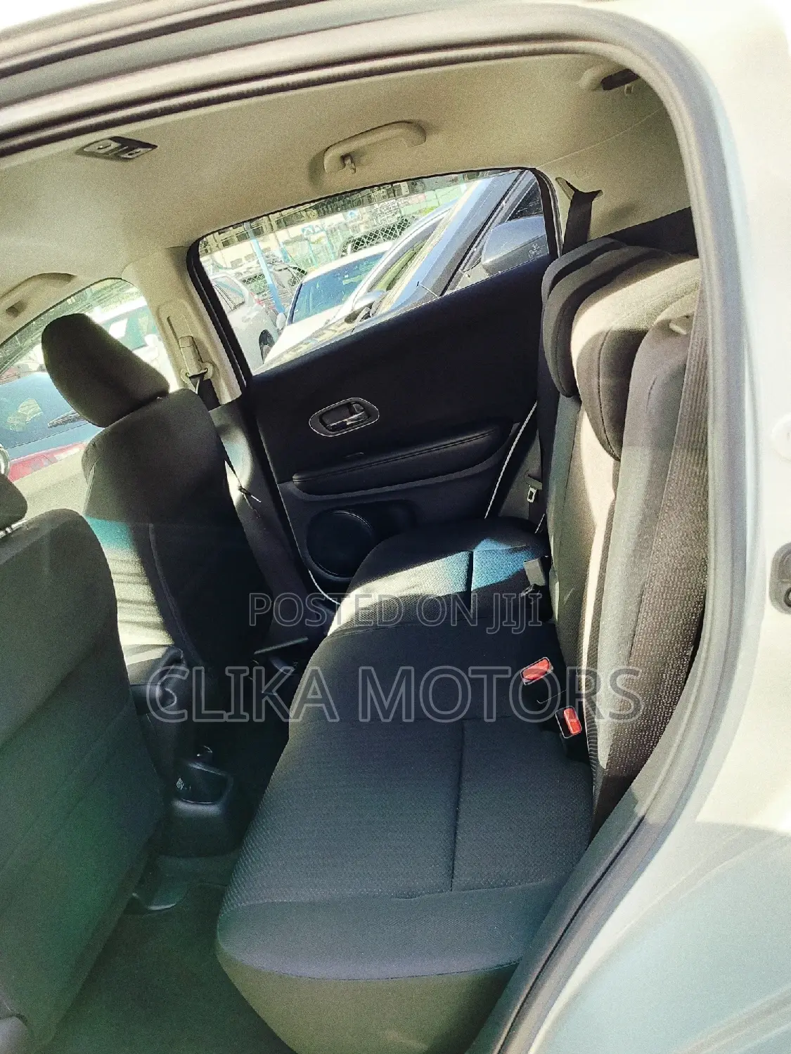 Honda Vezel 1.5 4WD 2016 Pearl