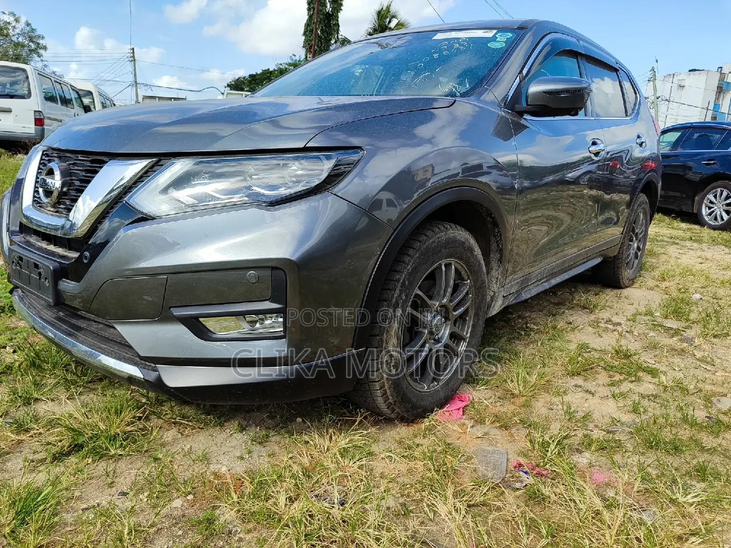 Nissan X-Trail 2.0 Petrol FWD 2016 Gray