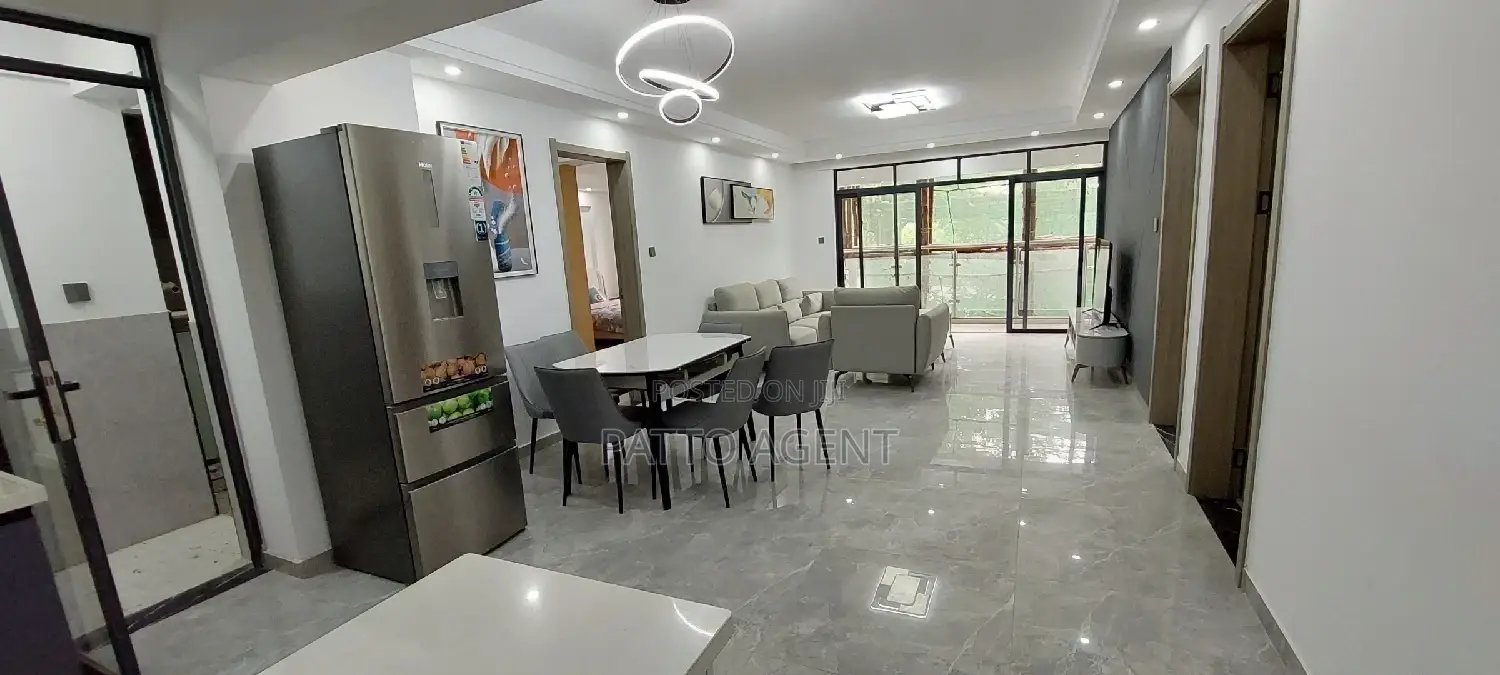 3bdrm Apartment in Valley Arcade, Lavington for sale