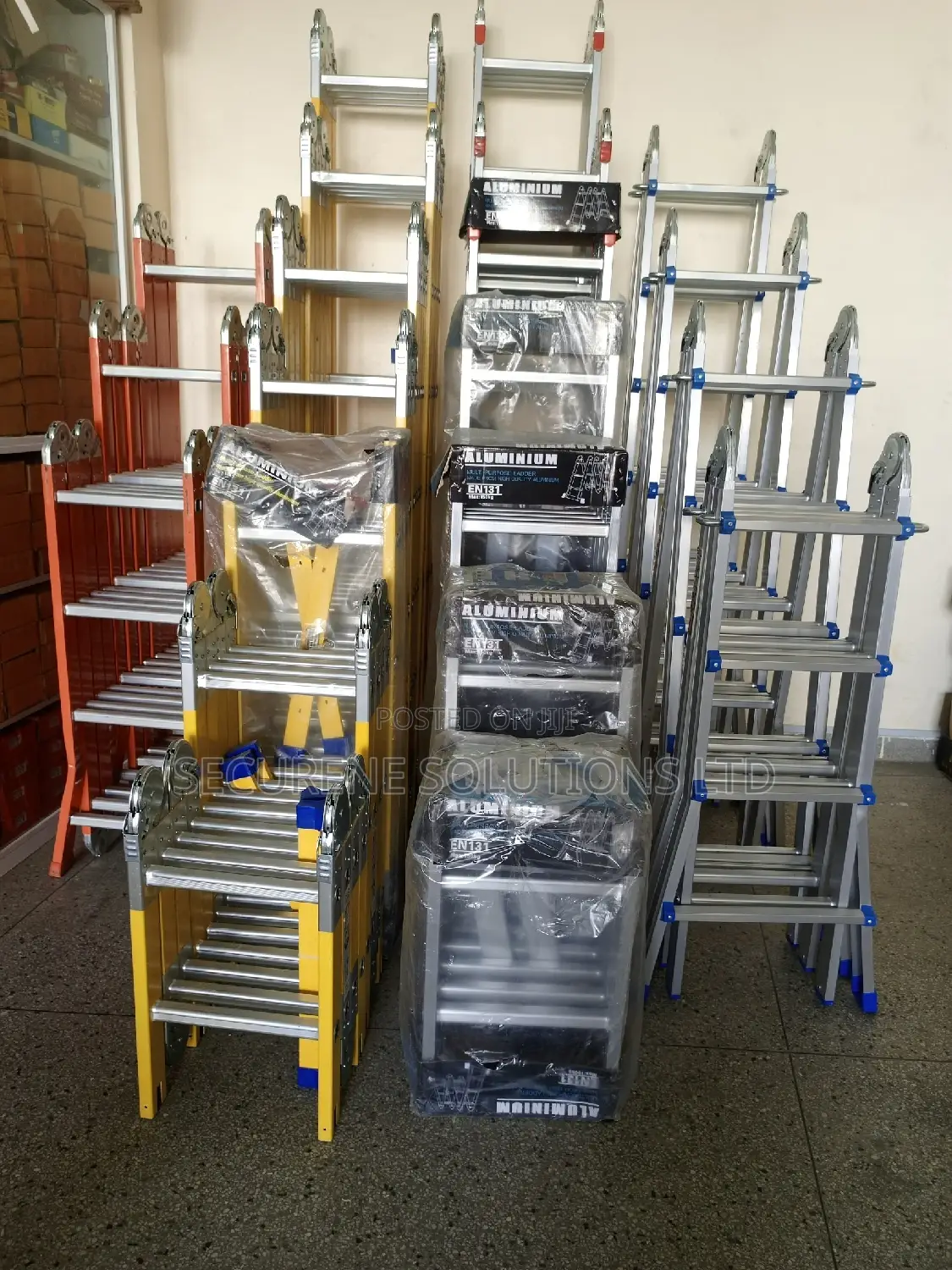 Ladders Multipurpose Aluminum, Fibre Glass, Iron, Little Gia