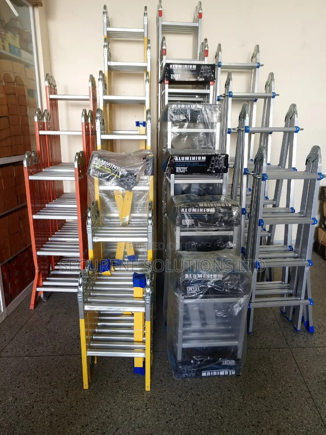 Ladders Multipurpose Aluminum, Fibre Glass, Iron, Little Gia