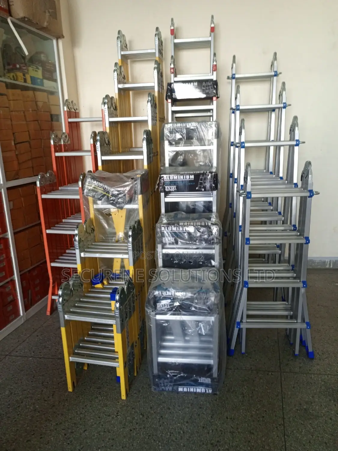 Ladders Multipurpose Aluminum, Fibre Glass, Iron, Little Gia