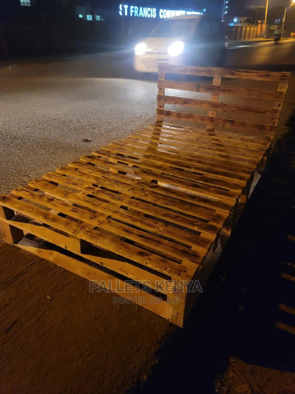 Pallet Bed- Detachable 4*6( 2 YAS)