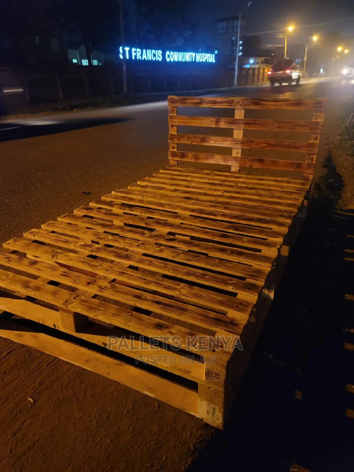 Pallet Bed- Detachable 4*6bed- ( AVJ.;)