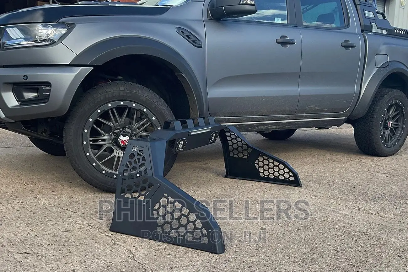 Toyota Hilux F1 Roll Bar Combo BLACK