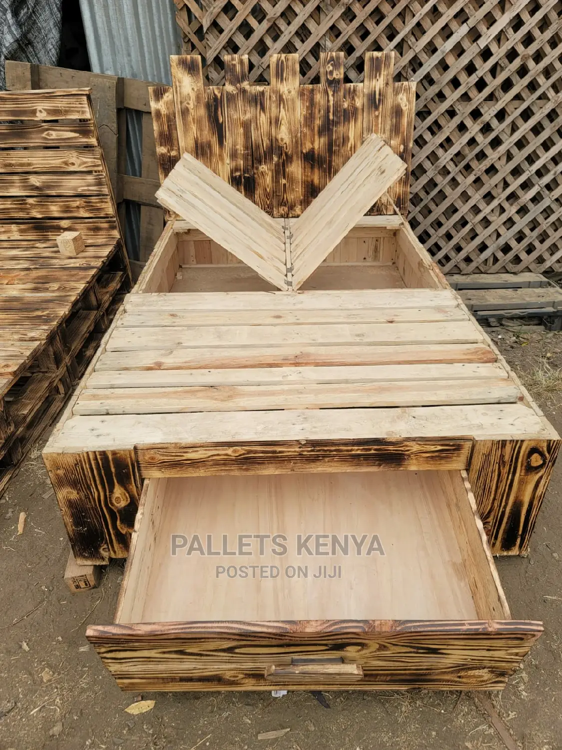 Pallet Bed- 4*6(Spacious;).