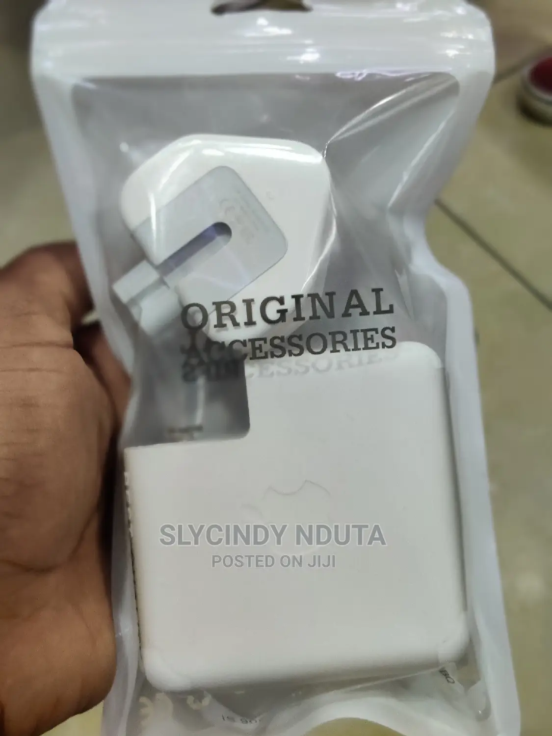 Macbook Adapter