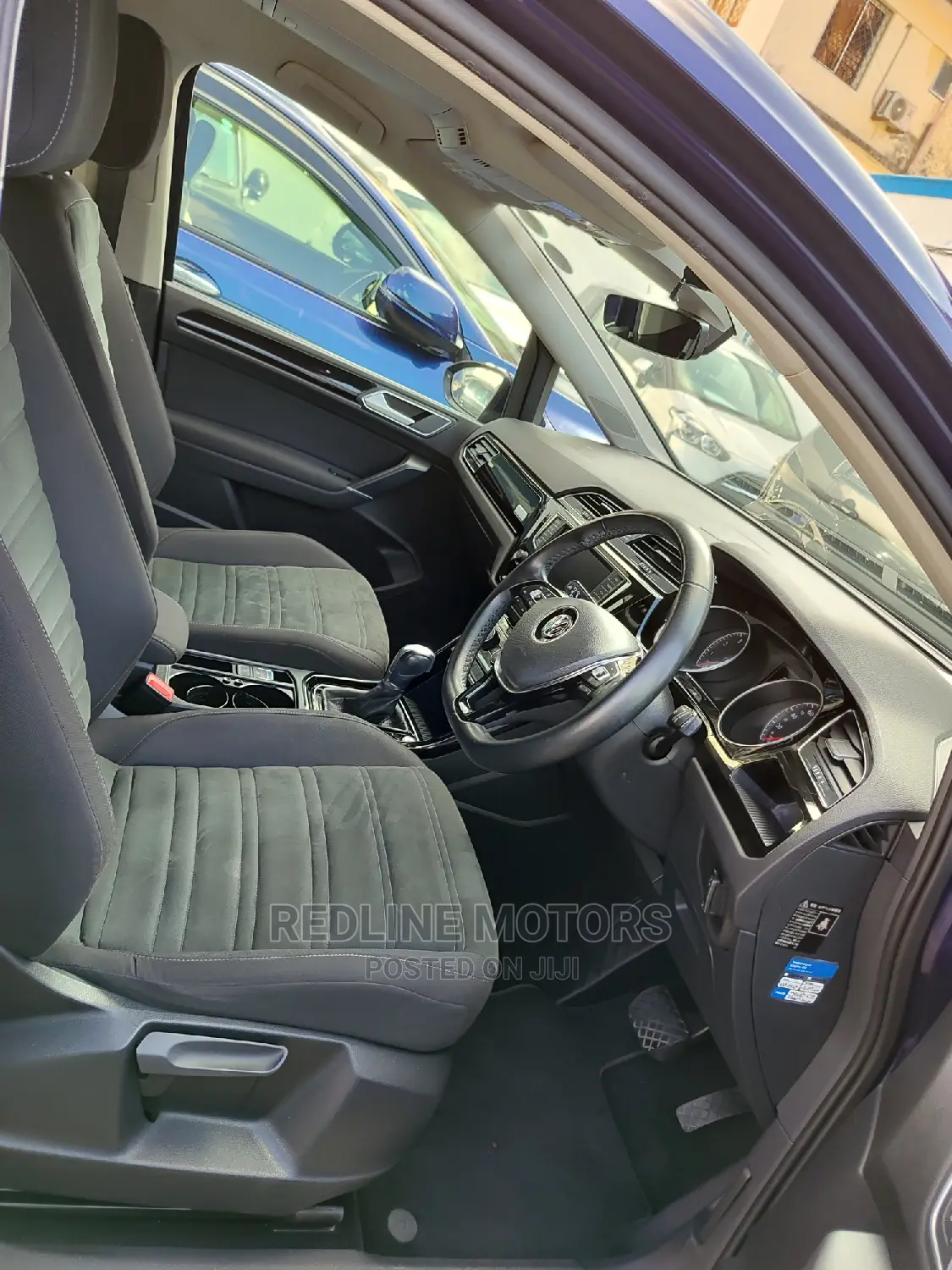 Volkswagen Touran 2016 Blue