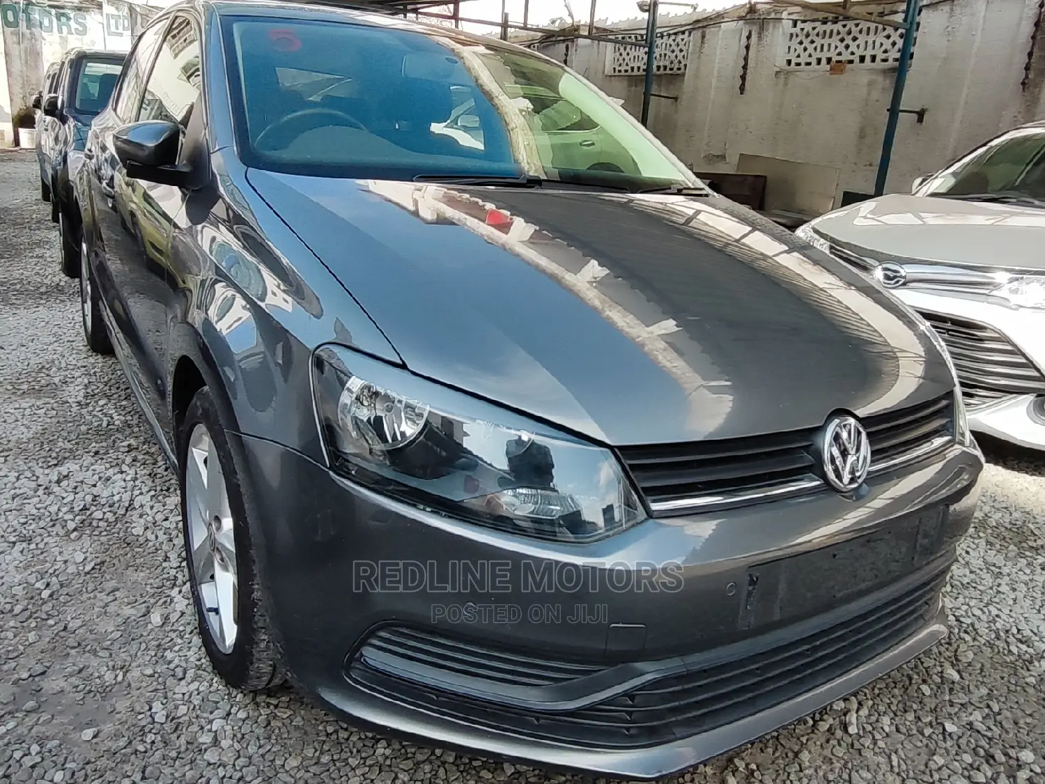 Volkswagen Polo 2016 Gray