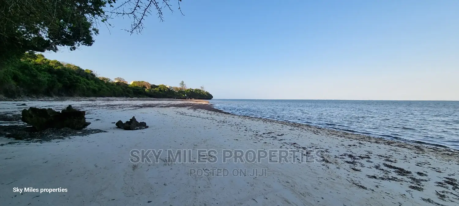 Serena,Go Kart 20.5 Acres Beach Plot on Sale