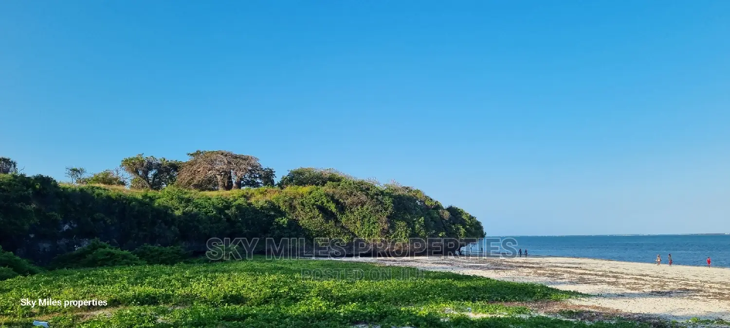 Serena,Go Kart 20.5 Acres Beach Plot on Sale