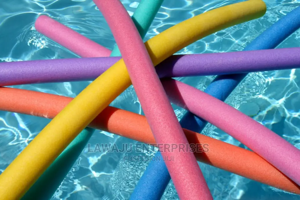 Multicoloured Pool Toy /Aerobic Swim Gear/Noodles
