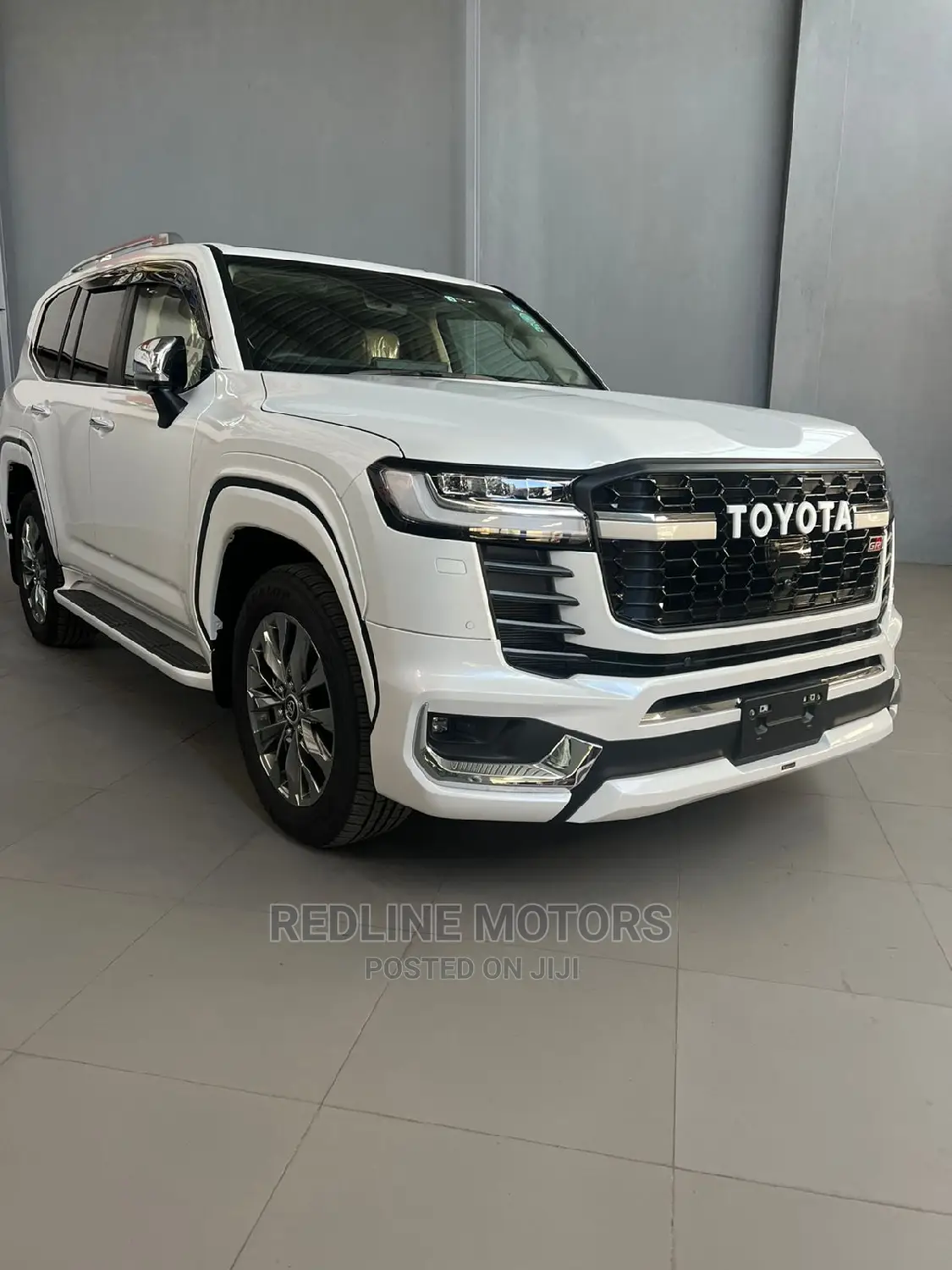 Toyota Land Cruiser 2023 White