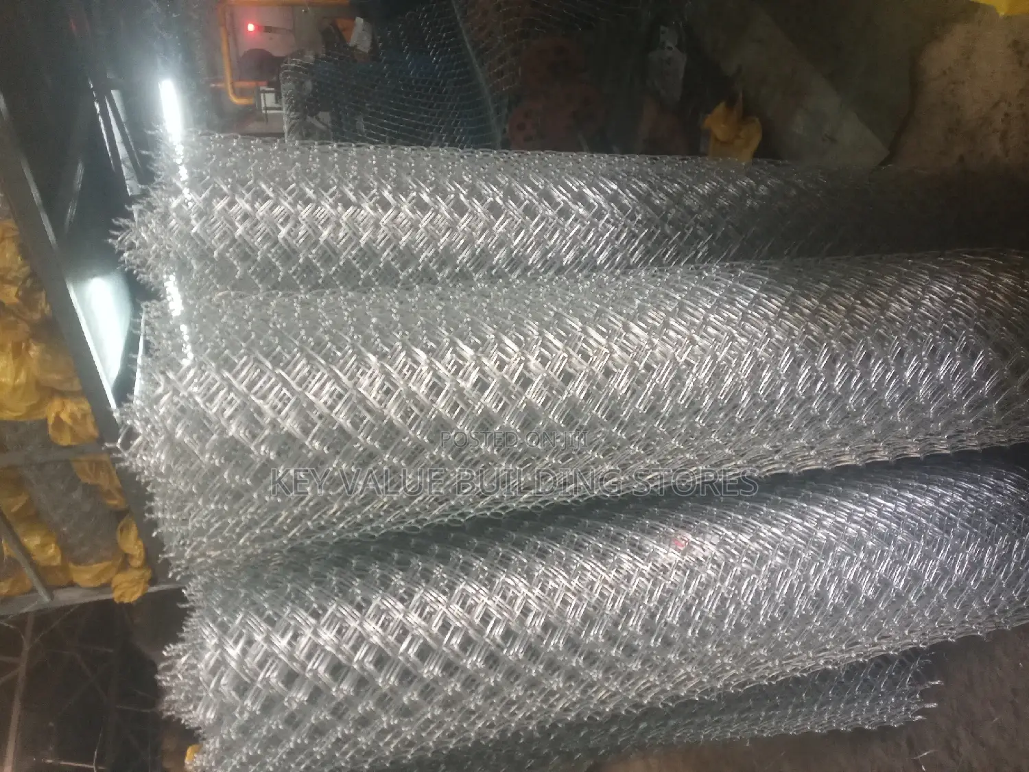 Galvanized Chainlink Medium Guage (12.5) 6fts Height