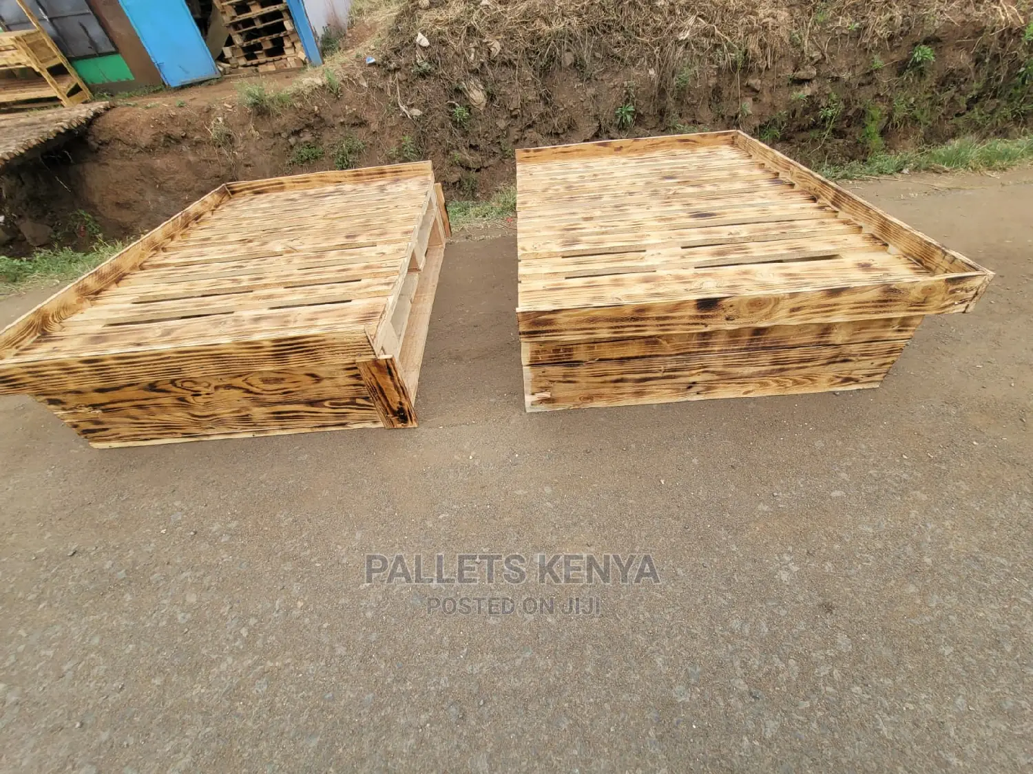 Pallet Bed- 4*6detachable Bed. (NJT)