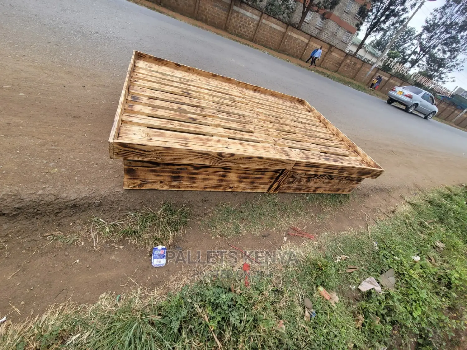 Pallet Bed- Detachable(BBG:)