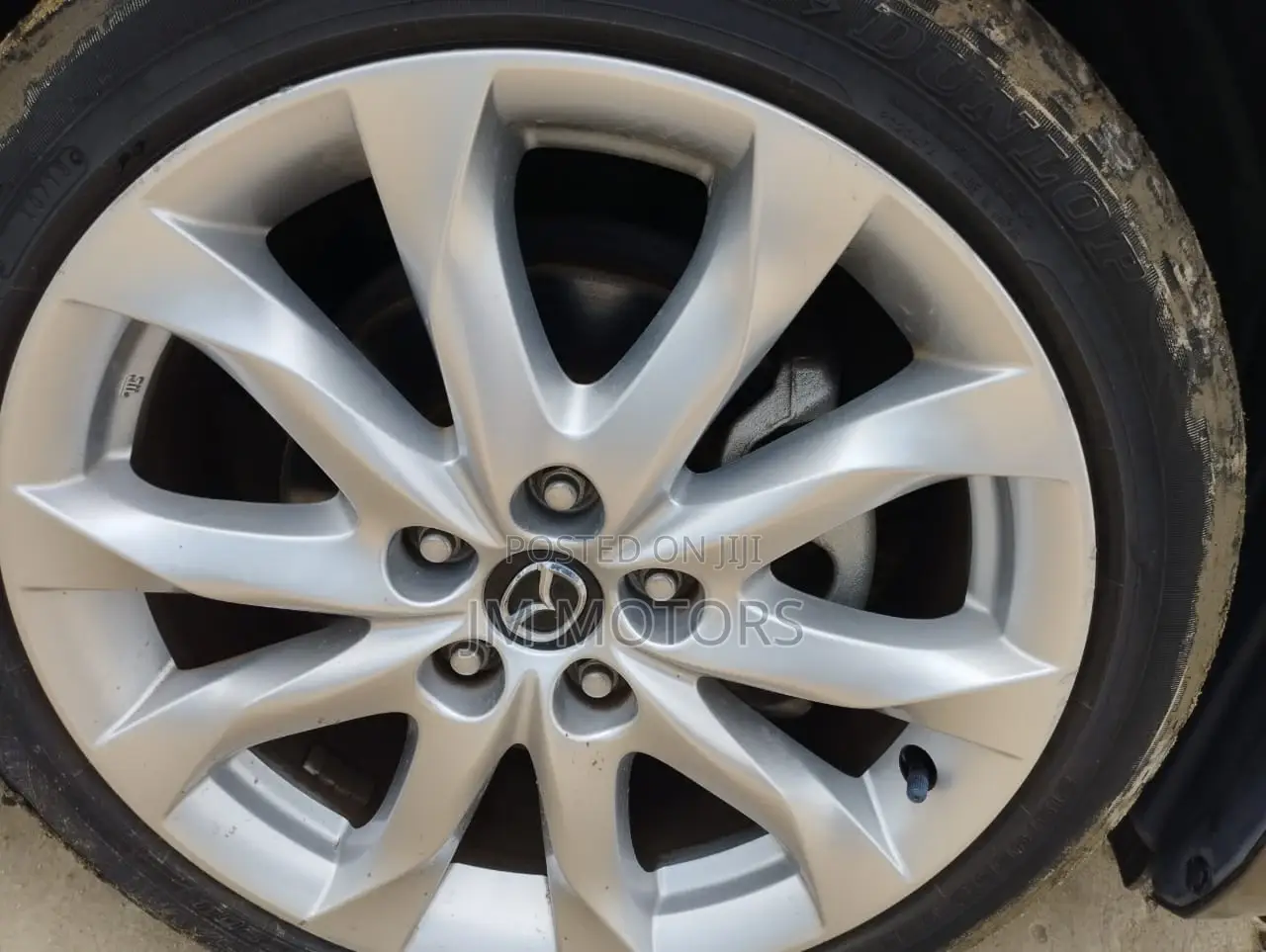 Mazda Axela 2016 Gold