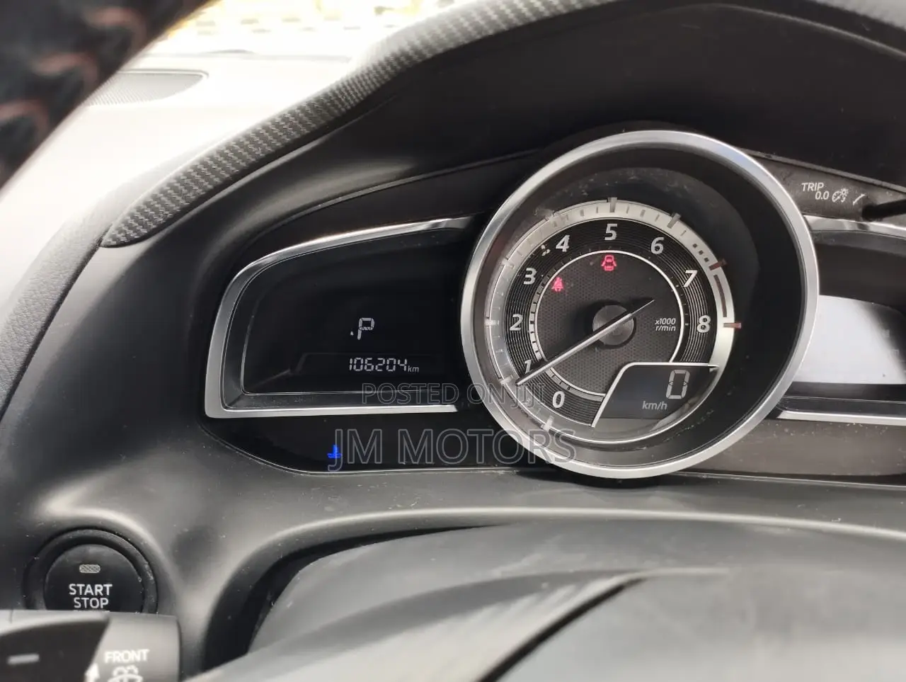 Mazda Axela 2016 Gold