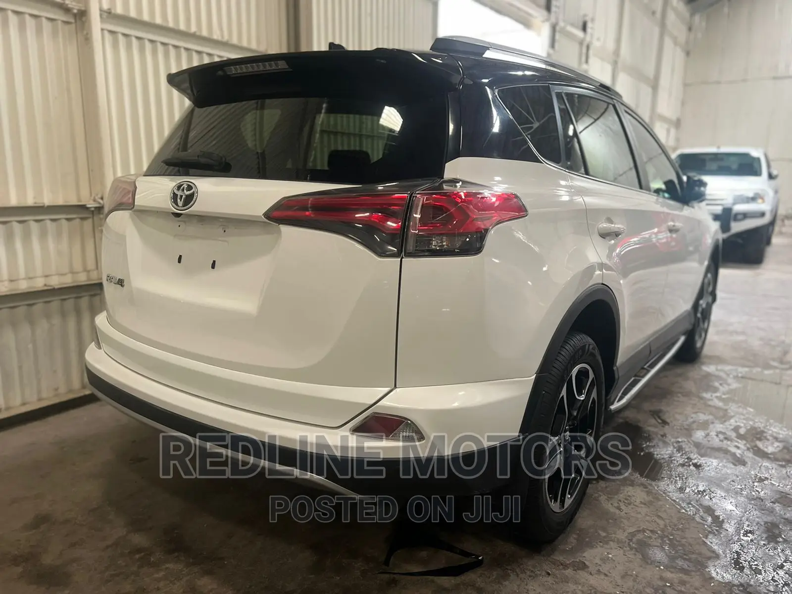 Toyota RAV4 2017 White