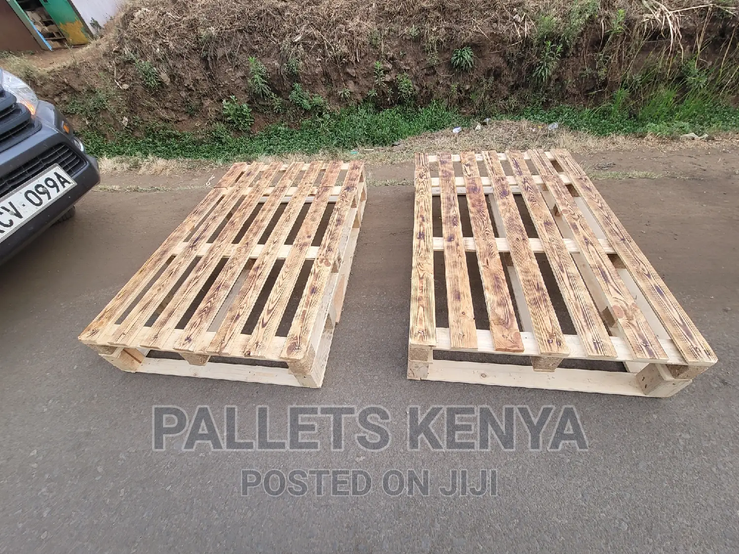 Pallet Bed 5 by 6 - Blazed Pallet Beds