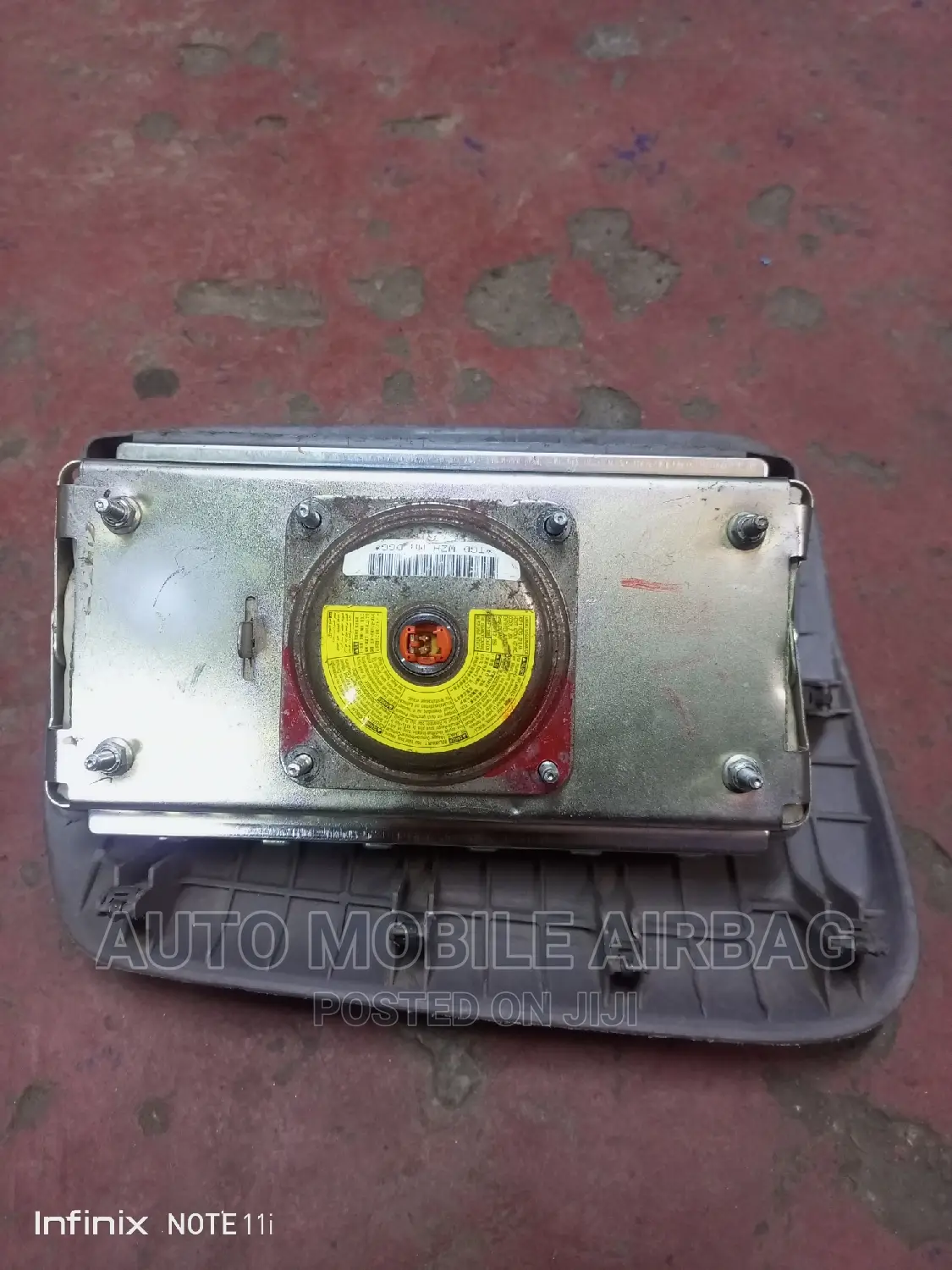 Nissan Wingroad Dashboard and Steering Airbags