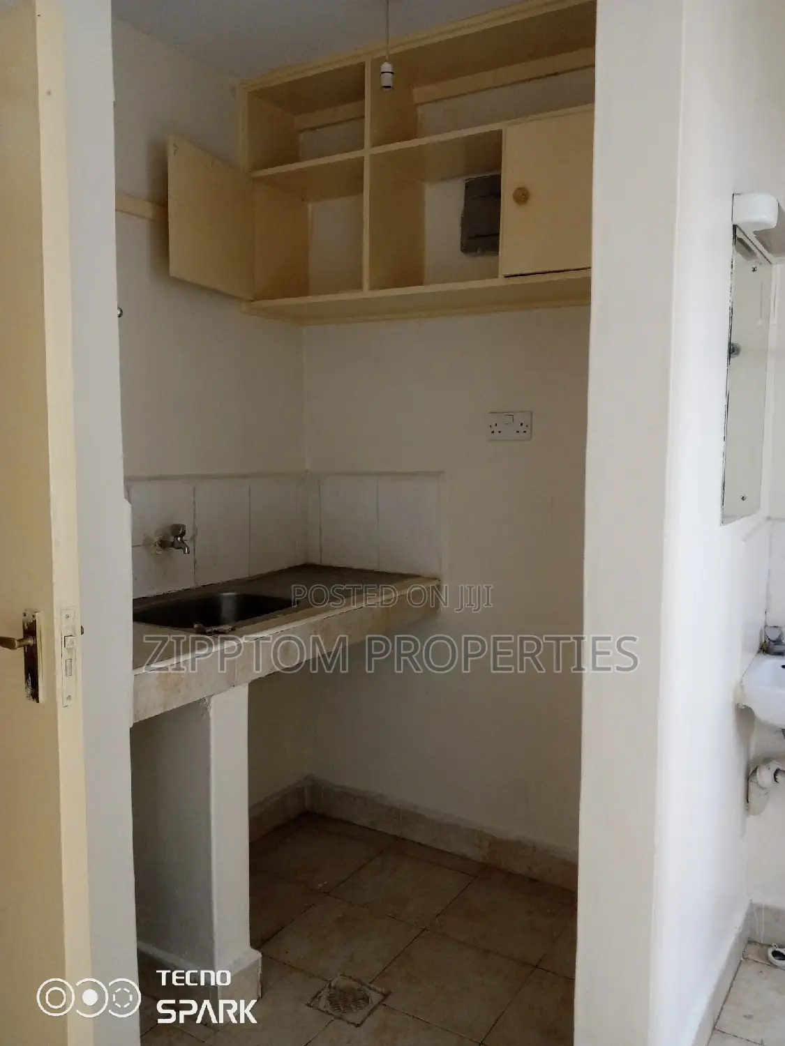 Studio Apartment in South B for rent