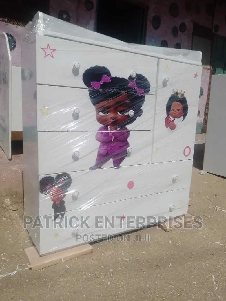 Morden MDF Baby Chest of Drawers 4 by 4 Fitts