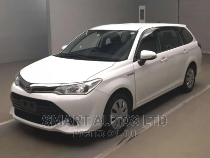 Toyota Corolla Fielder 2016 White