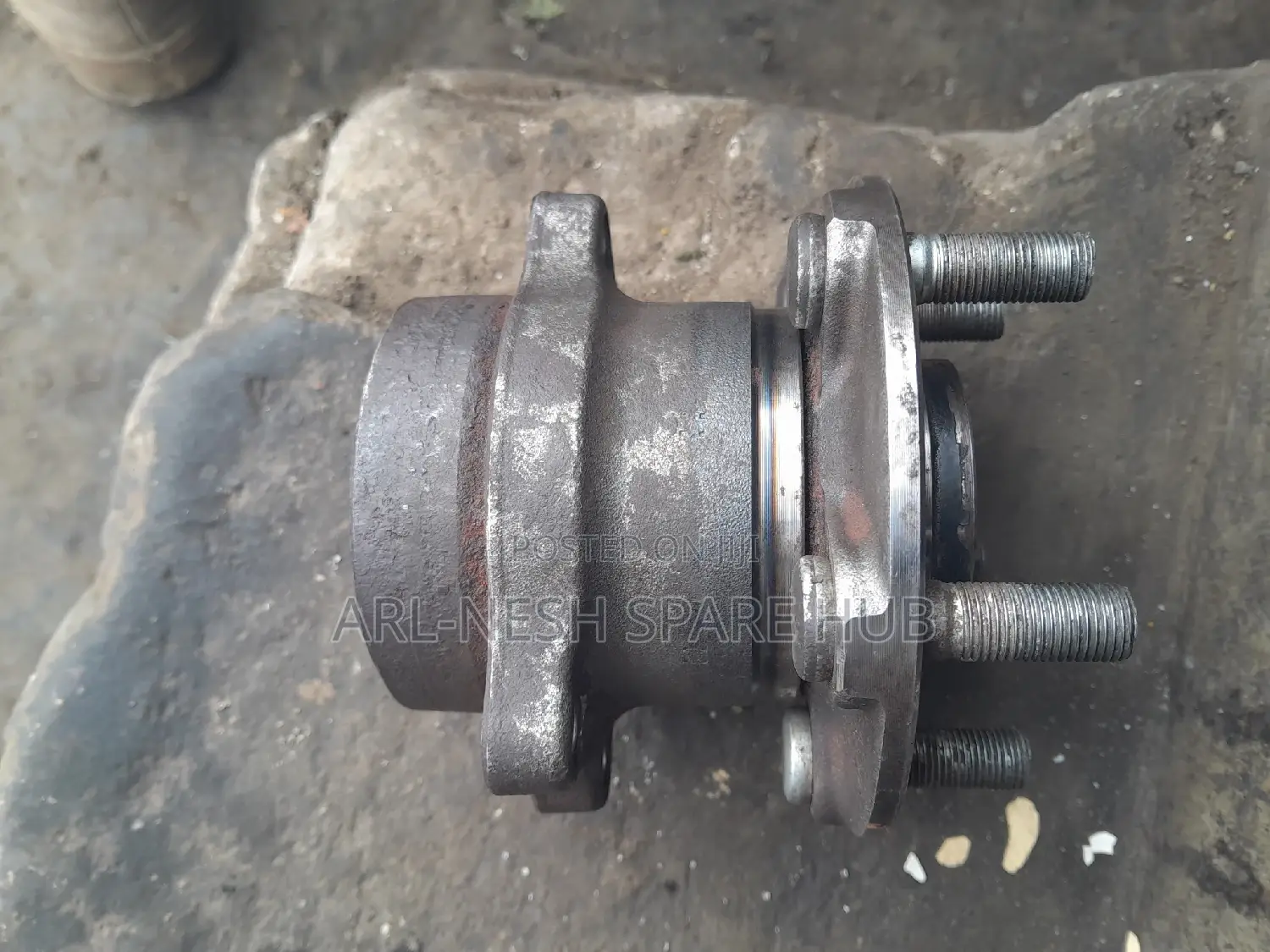 Subaru Forester Sj Rear Wheel Hurb