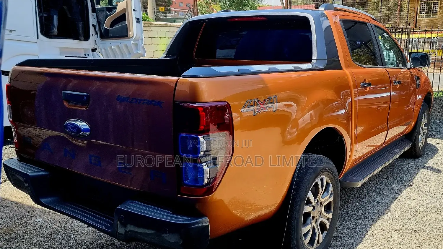 Ford Ranger 2016 Orange