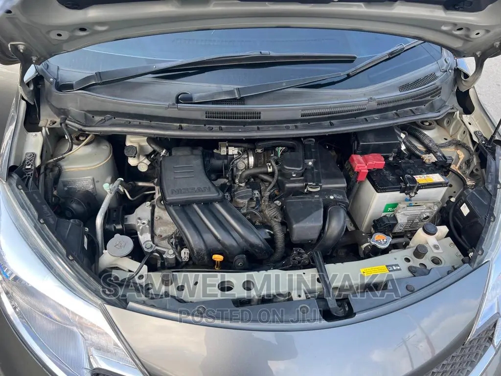 Nissan Note SV Premium 2014 Gray