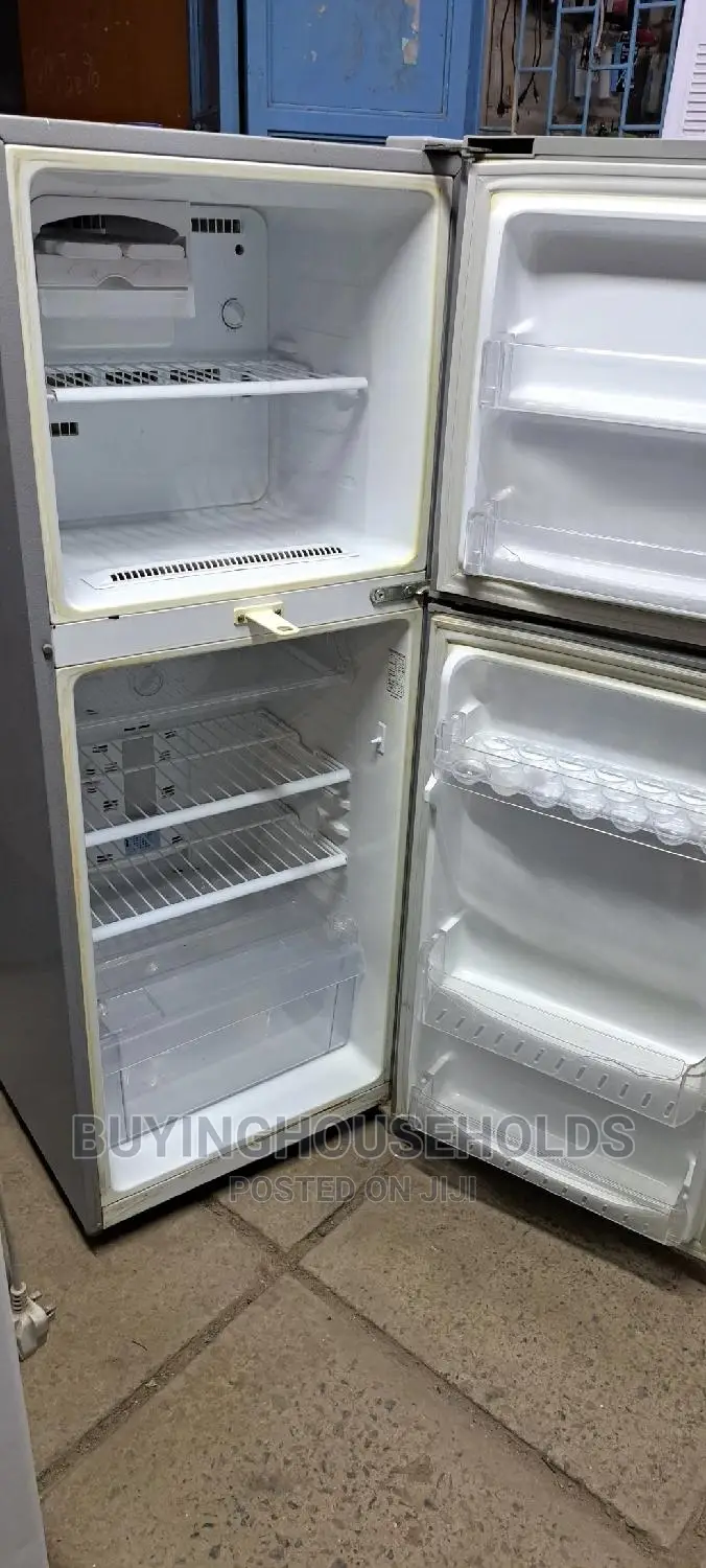 Samsung 240L Two Door Fridge
