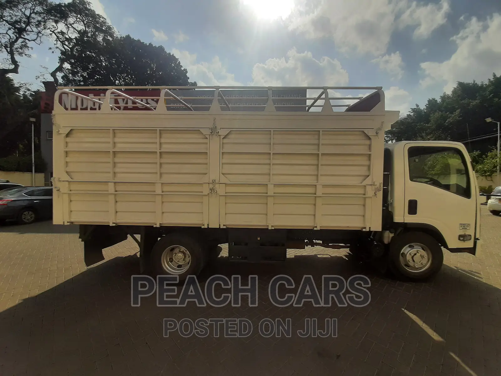 2020 Isuzu NQR