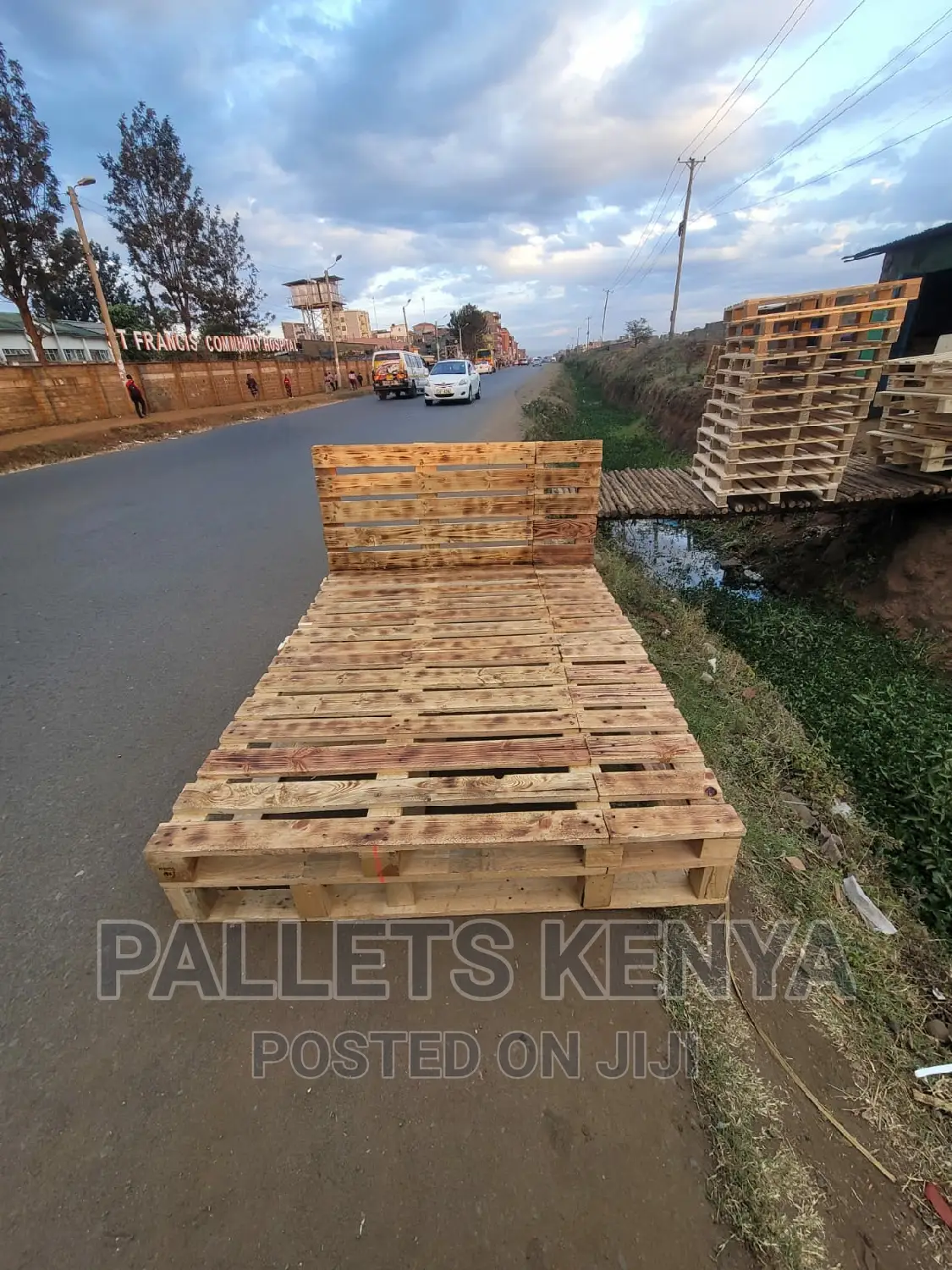 Pallet Bed- 5*6detachable Bed- (#MRS)