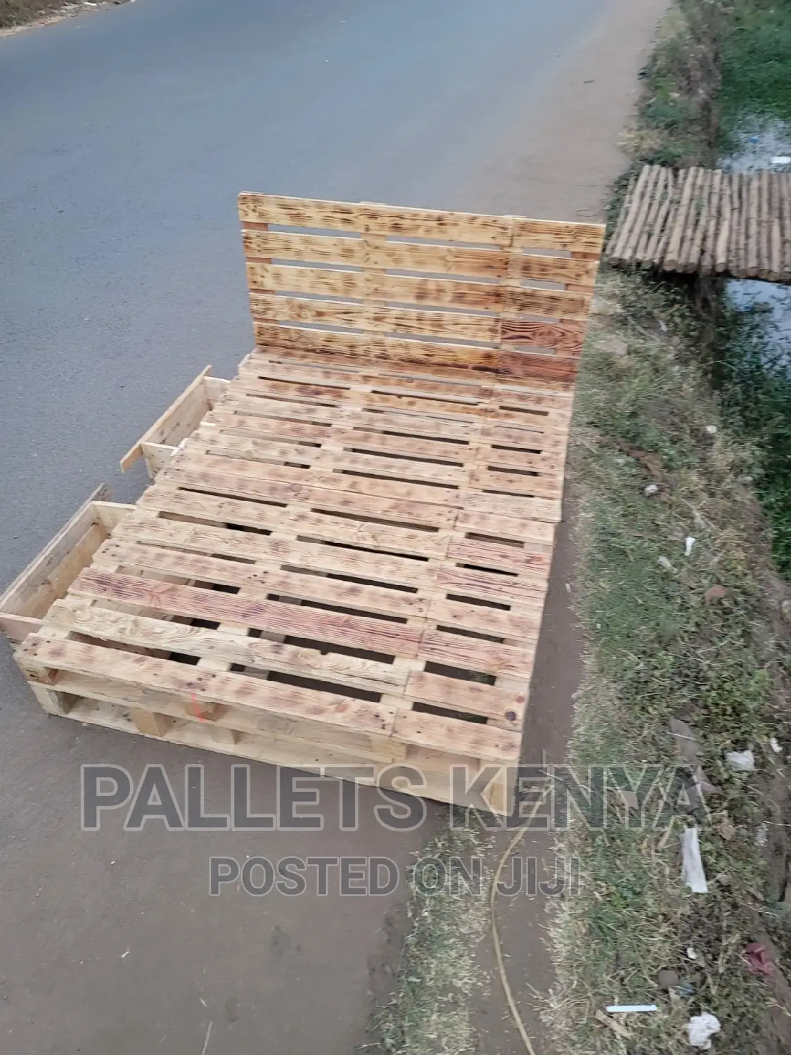 Pallet Bed- Detachable With Drawers 5*6(Plb)