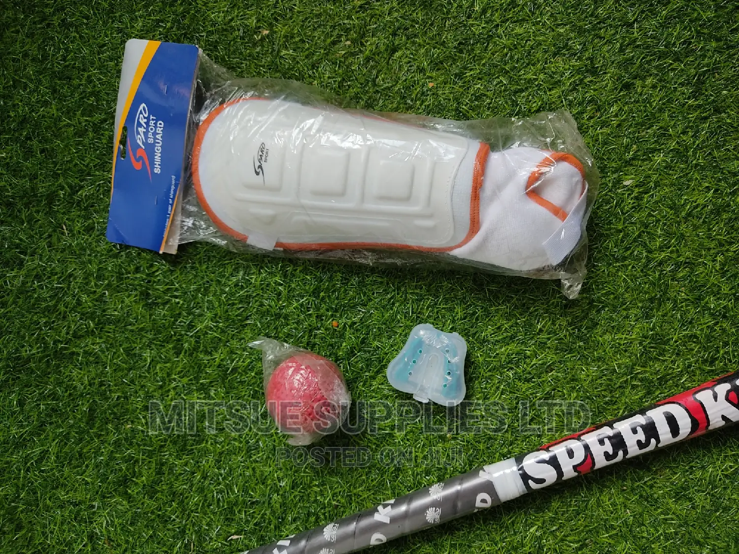 Hockey Combo Beginner - Stick,Mouthguard,Shinguards,Ball