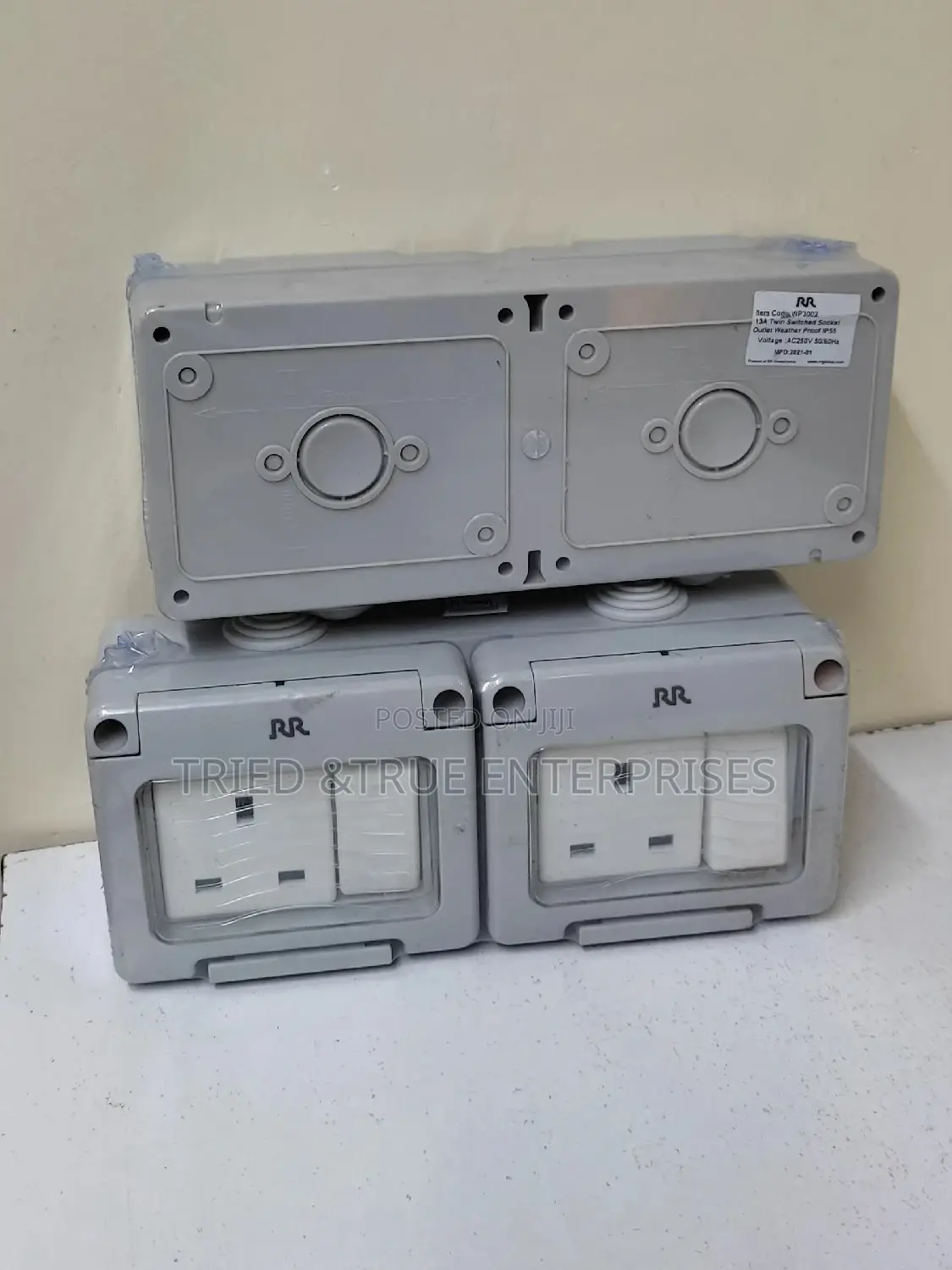 Waterproof Twin Sockets(13amps)