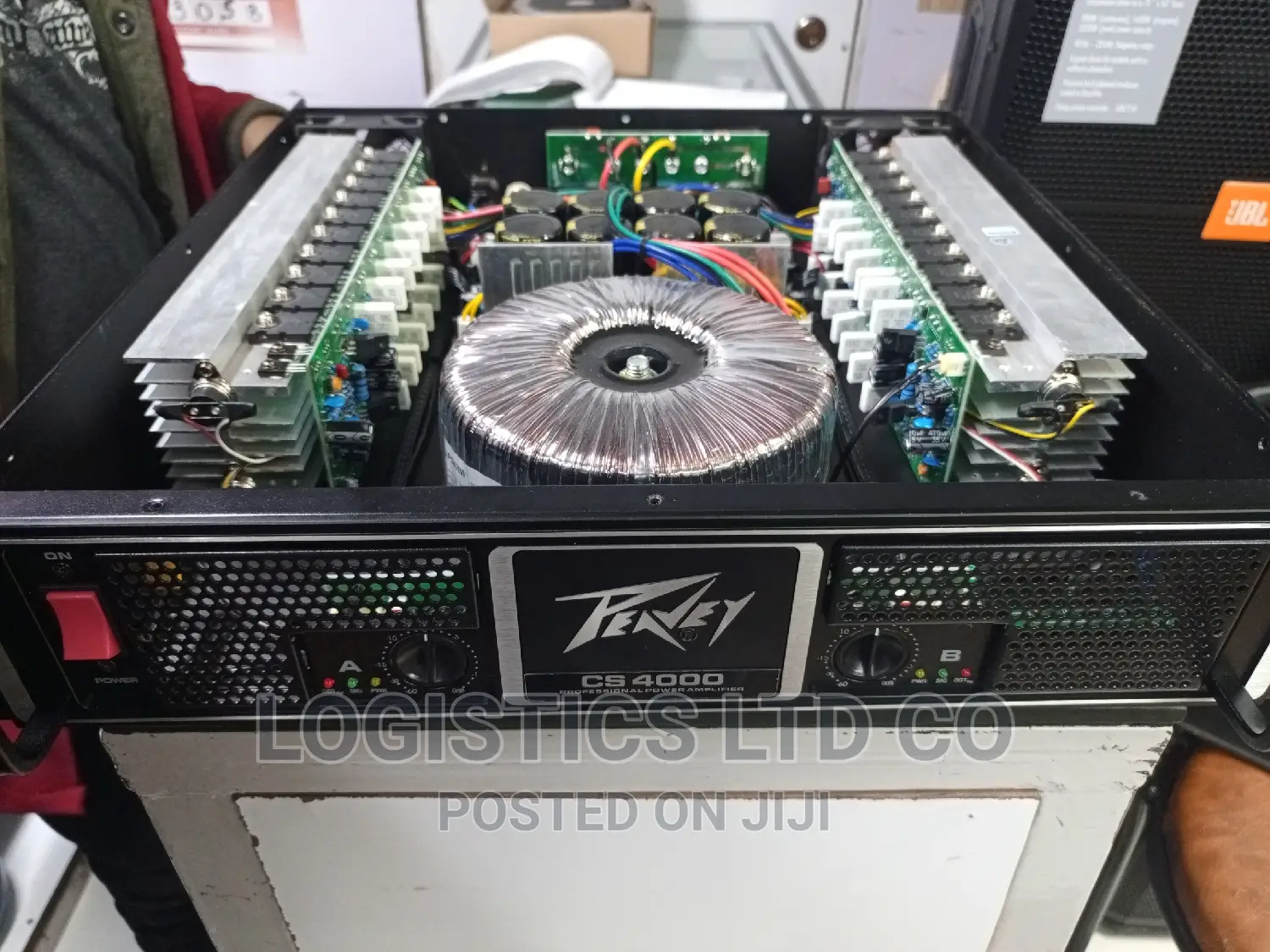 Peavey Cs4000 Professional Power Amplifier 40transistors