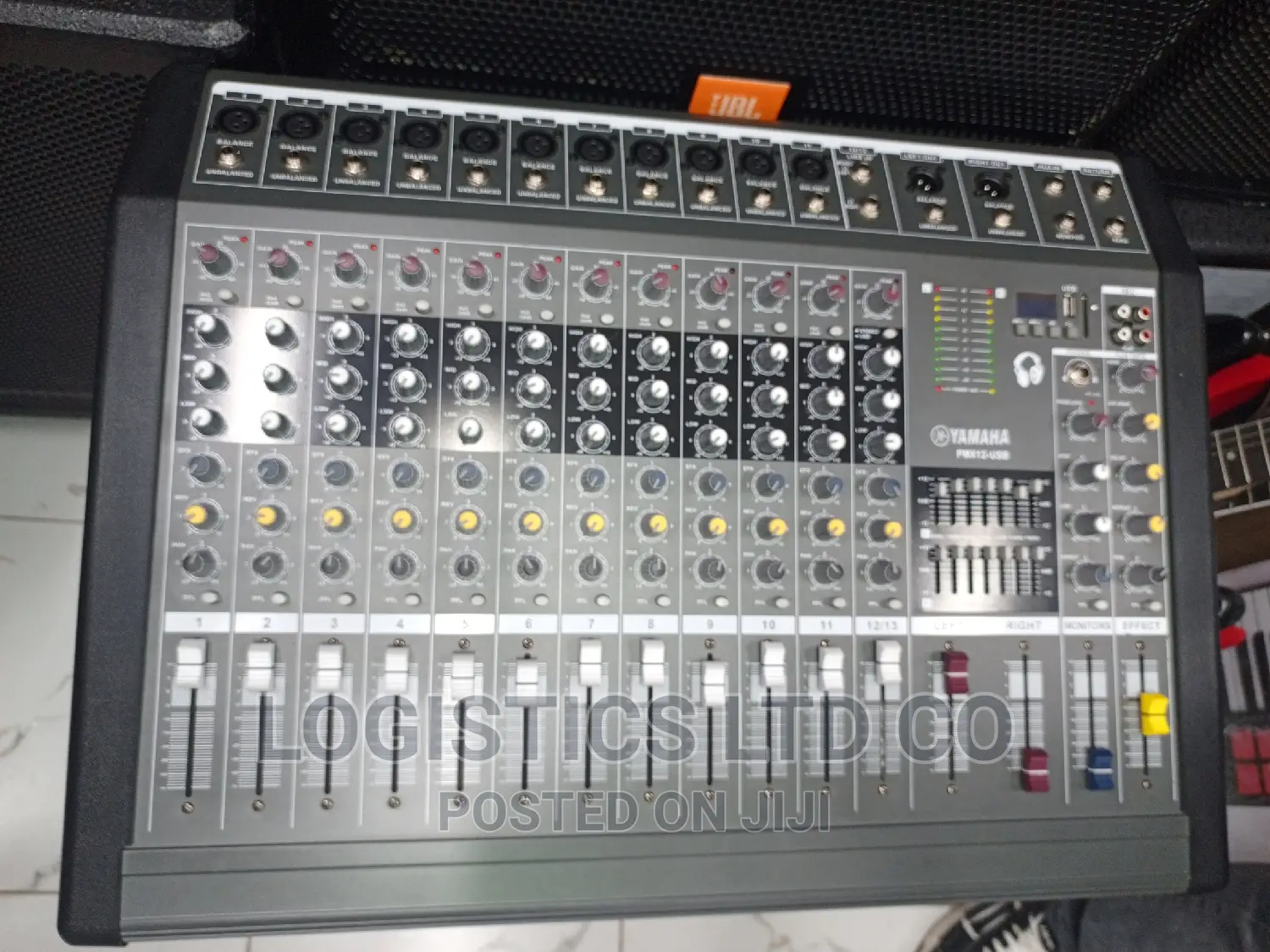 Yamaha PMX12 Powered Mixer 12channels