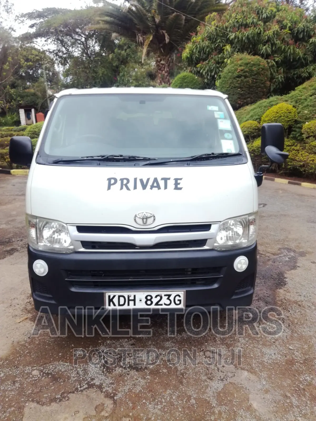 11 and 14 Seater Nissan for Hire