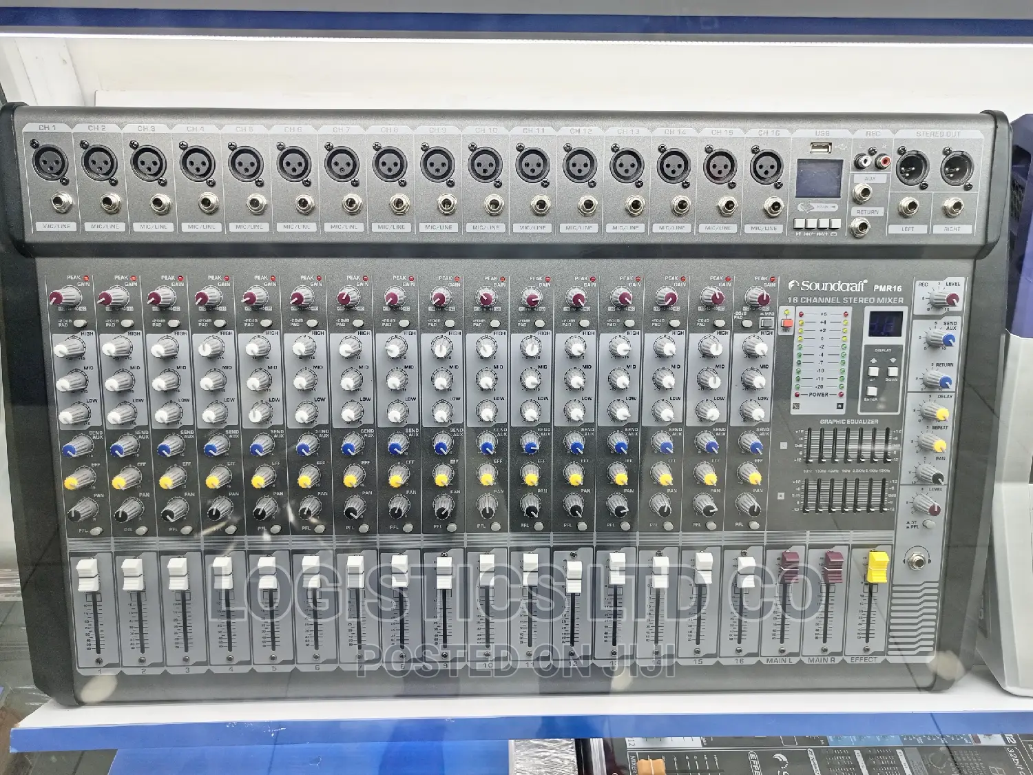 Soundcraft Signature PMR16 Channel Mixer