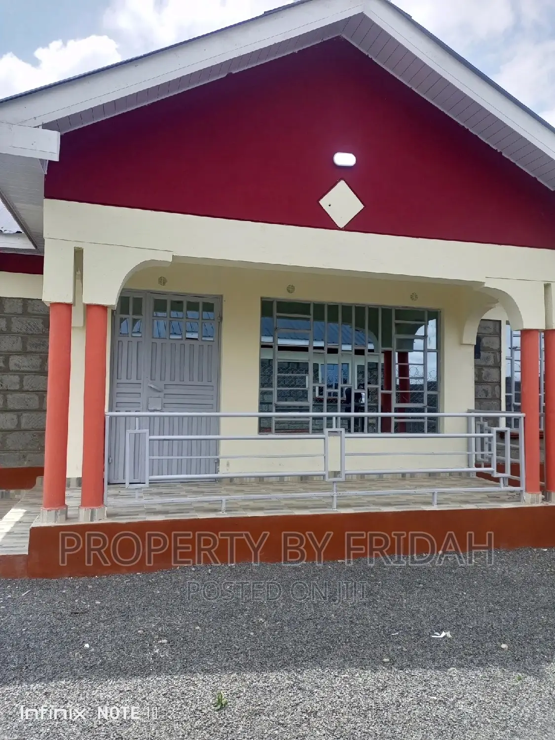 3bdrm Bungalow in Kitengela for sale