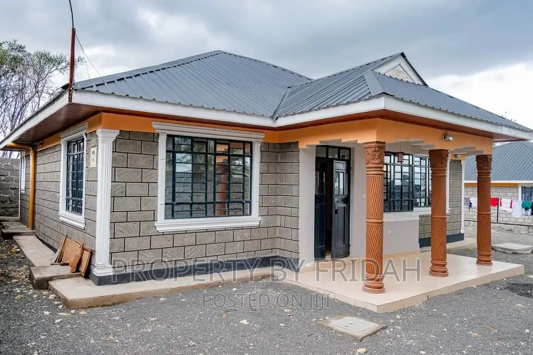 3bdrm Bungalow in Kitengela for sale
