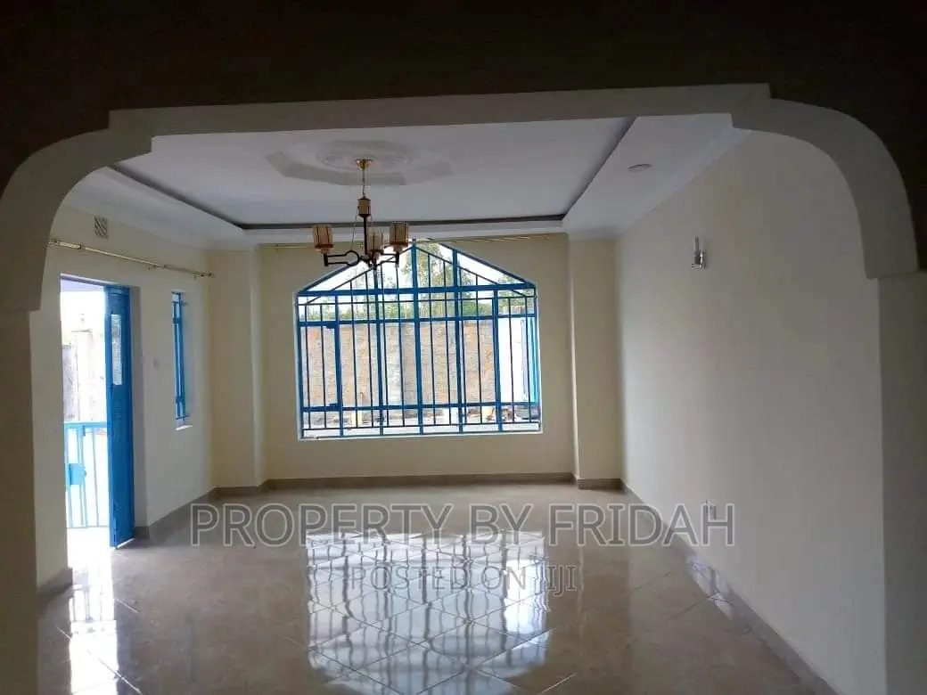 3bdrm Bungalow in Kitengela for sale